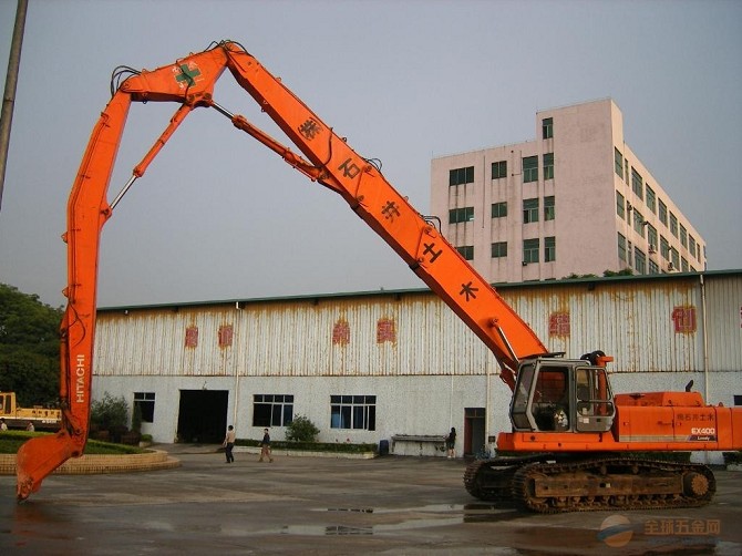 挖掘機(jī)拆樓臂、三段式加長(zhǎng)臂、挖掘機(jī)拆樓臂廠家
