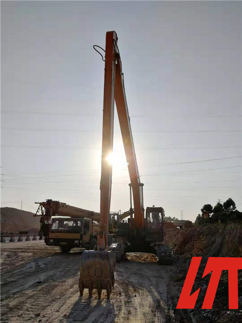 挖掘機(jī)加長(zhǎng)臂 挖掘機(jī)加長(zhǎng)臂