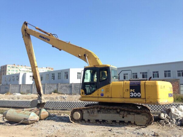 挖掘機(jī)加長臂定做