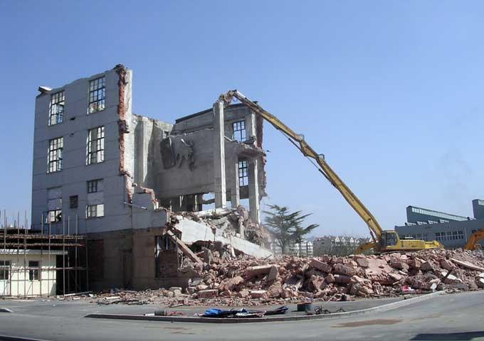 挖掘機拆樓臂 挖掘機拆樓臂