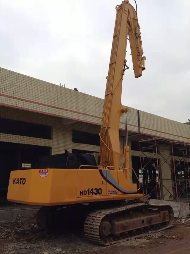 挖掘機打樁臂.jpeg 挖掘機打樁臂.jpeg